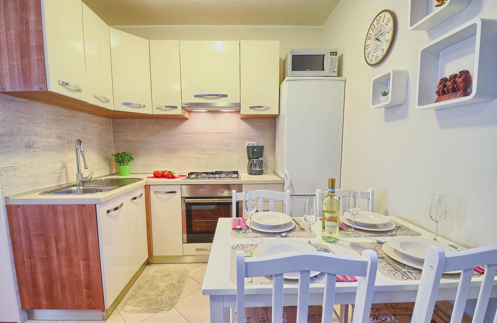 E&E Apartment Arena With Free Private Parking Pula Zewnętrze zdjęcie